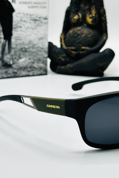 Carrera Polarize Yeşil Saplı Erkek Gözlük  G1366-ILY