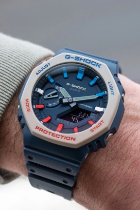 Casio  G-Shock Lacivet Erkek Kol Saati  S724-VLL