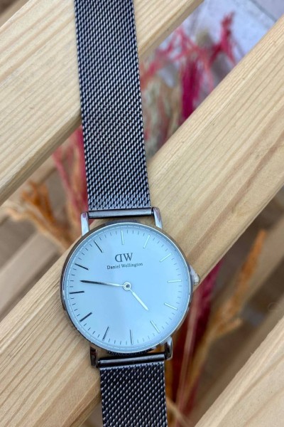 Daniel Wellington Hasır Kordon Unisex Saat S661