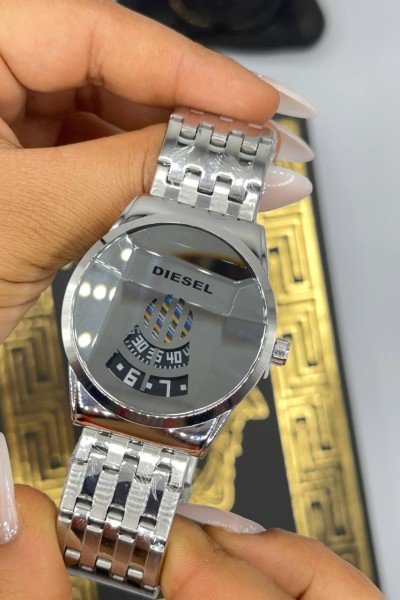 Diesel Gümüş Erkek Saat S395 Diesel Gümüş Erkek Saat S395