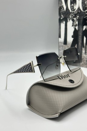 Dior Bellezza Gümüş İthal Kadın Güneş Gözlüğü G3139-EMN Dior Bellezza Gümüş İthal Kadın Güneş Gözlüğü G3139-EMN