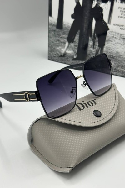 Dior Madame Siyah Kadın Güneş Gözlüğü G3065 Dior Madame Siyah Kadın Güneş Gözlüğü G3065