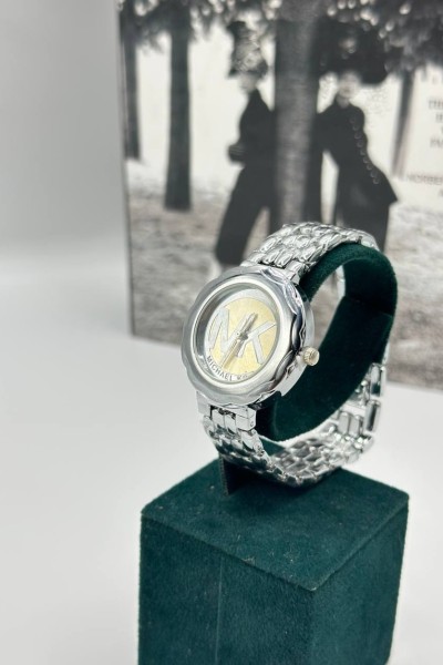Michael Kors Gümüş Yuvarlak Kadın Kol Saat S772 Michael Kors Gümüş Yuvarlak Kadın Kol Saat S772