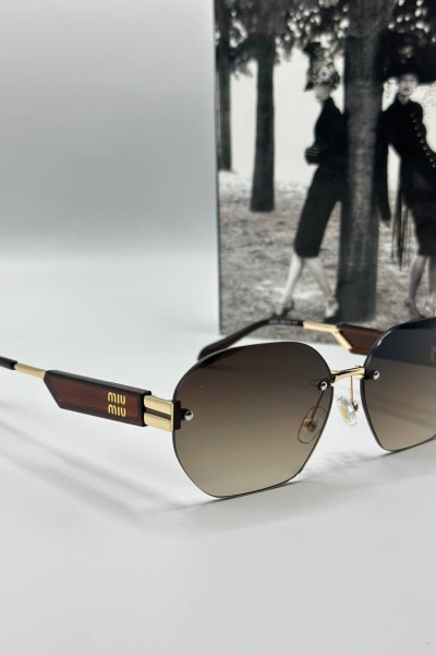 Miu Miu İthal Unisex Güneş Gözlüğü G1692-VLL Miu Miu İthal Unisex Güneş Gözlüğü G1692-VLL