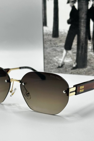 Miu Miu İthal Unisex Güneş Gözlüğü G1692-VLL Miu Miu İthal Unisex Güneş Gözlüğü G1692-VLL