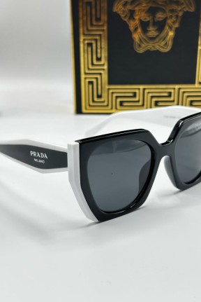 Prada Milano İthal Kadın Güneş Gözlüğü G1213-VLLZ Prada Milano İthal Kadın Güneş Gözlüğü G1213-VLLZ