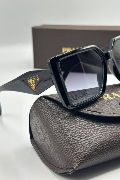 Prada Milano Kadın Güneş Gözlüğü G3380-VLLZ
