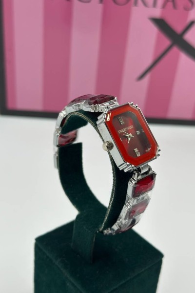 Swarovski Gümüş-Kırmızı Kadın Kol Saati S793
